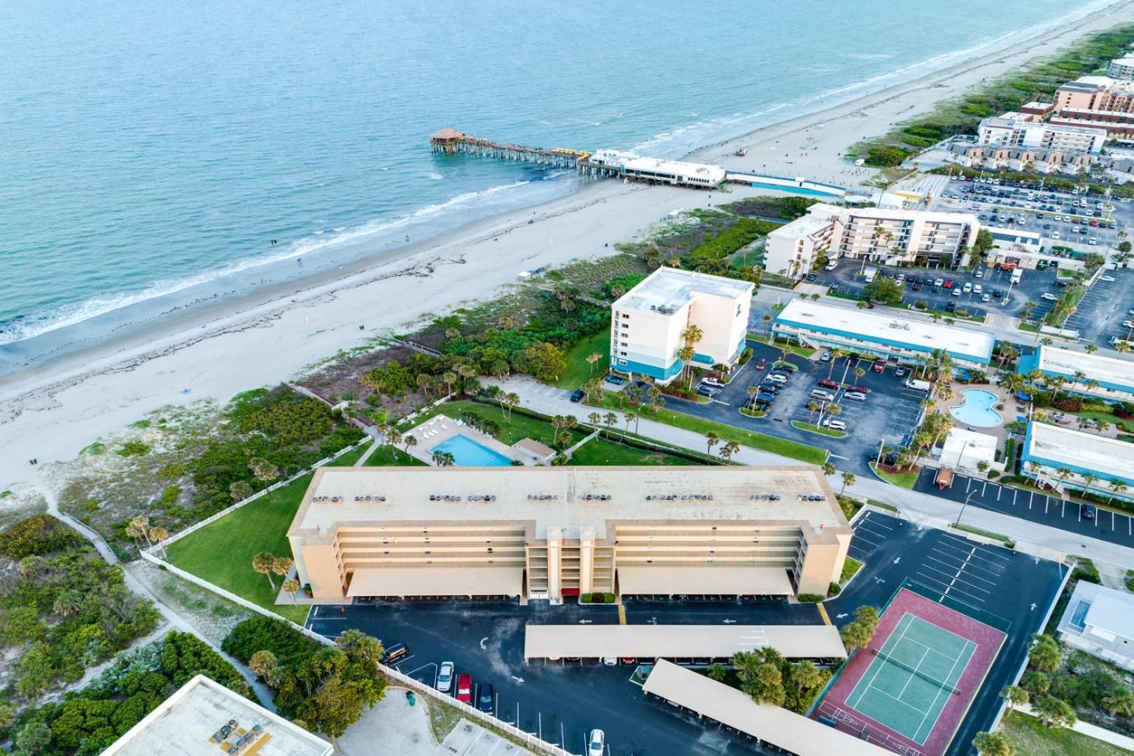 Cocoa Beach Towers Экстерьер фото